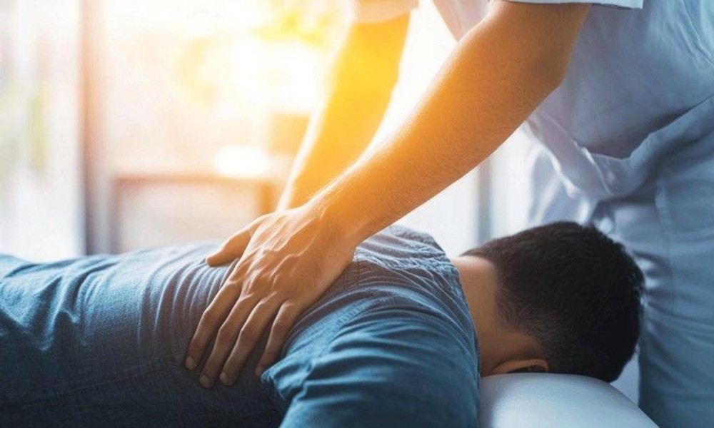 Office Ergonomics Support Through Chirotherapy Wellness Programmes